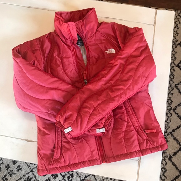 The North Face 🏔 pink jacket - Picture 4 of 6